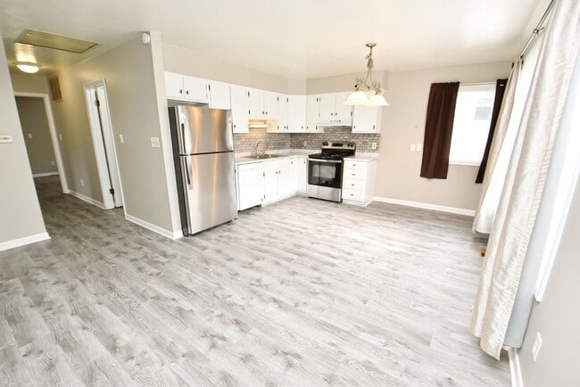 Photo - Updated 3 bedroom 1.5 bath home in South Bend IN