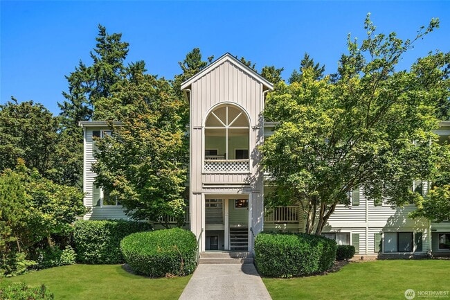 Building Photo - 2bd/1ba Kent Condo Unit A202