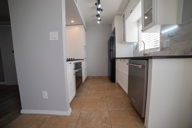 Photo - 3500 N Hayden Rd Unit 905