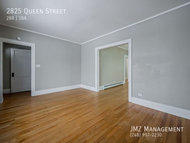 Photo - 2825 Queen St