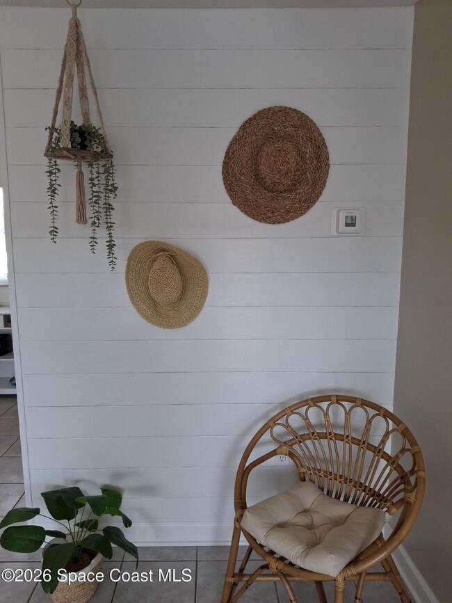 Photo - 7165 Ridgewood Ave Unidad Unt7