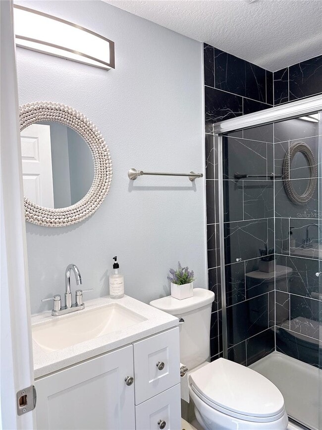 Photo - 409 W Carroll St