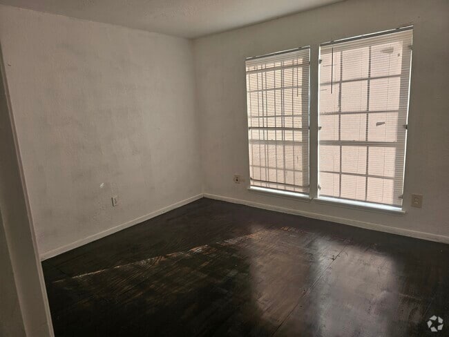 Building Photo - 12327 W Village Dr Rental