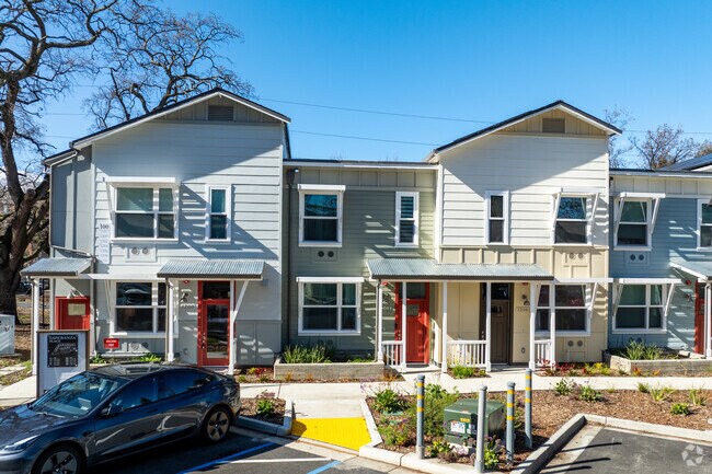 Photo - Esperanza Place