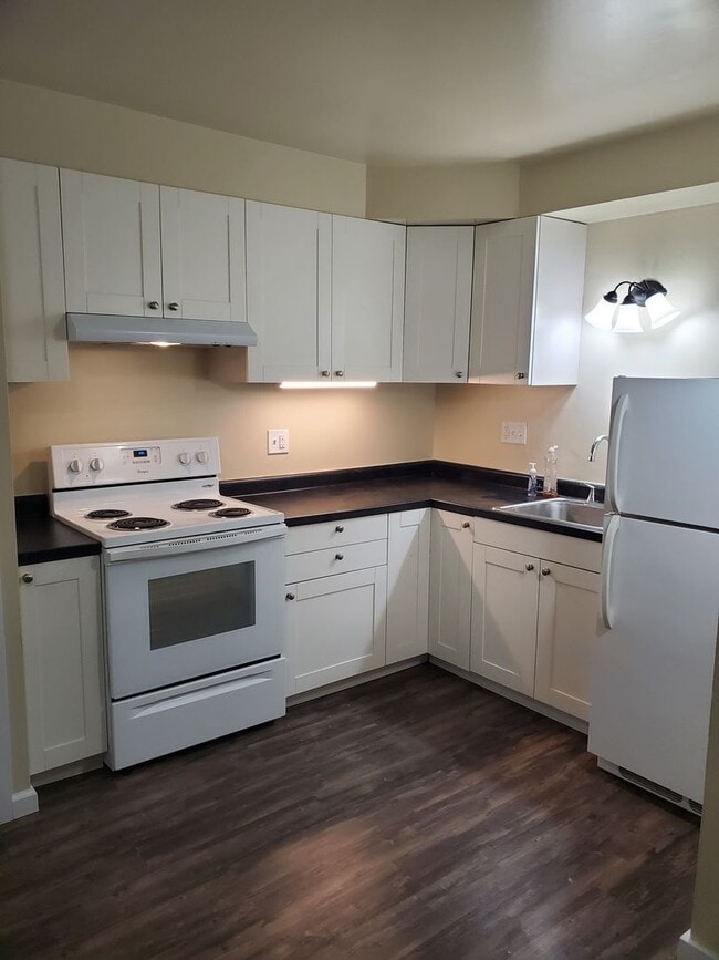 Photo - recently updated 2 bedroom apartment in downtown Appleton Unit 211 1/2 N Richmond Apt. 4