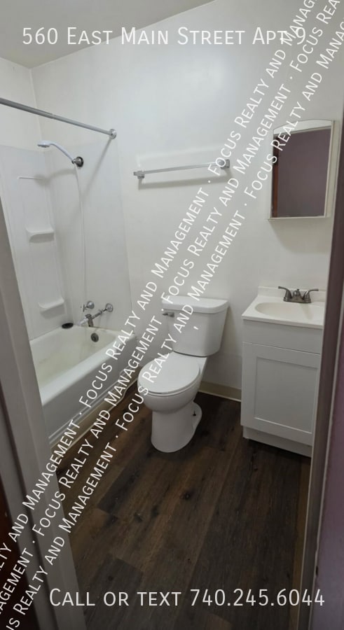 Photo - 560 E Main St Unidad 9