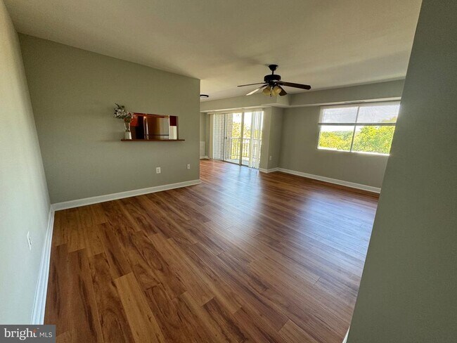 Photo - 12705 Dara Dr Apartment Unit 302
