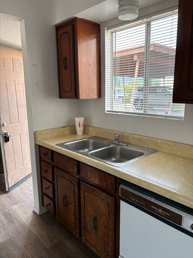 Photo - Cute Apt Unit A