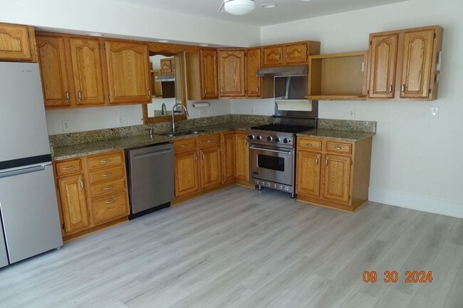Photo - 14 York St Unit Apartment  2 BR