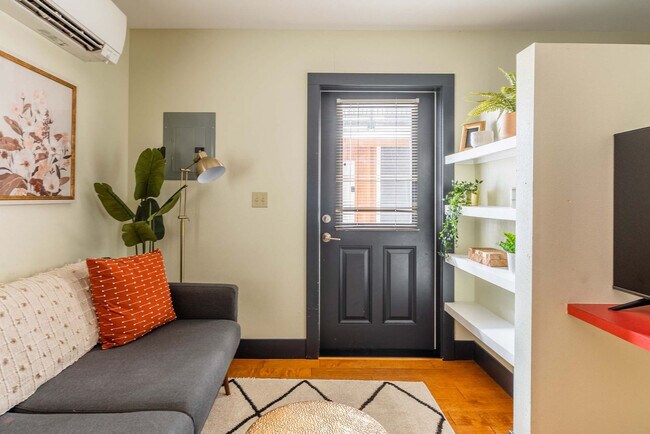 2537 SE Hawthorne Blvd Unit SI ID1612025P