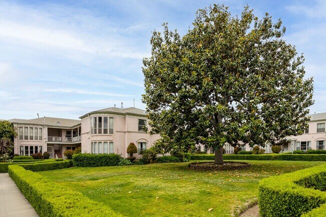 Photo - 5140 Clinton Avenue