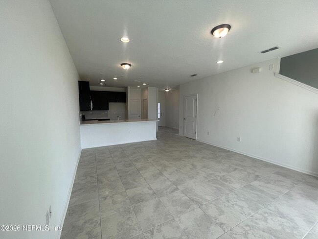Photo - 40 Pinebury Ln