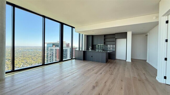 Building Photo - 610 Davis St Unit 3907