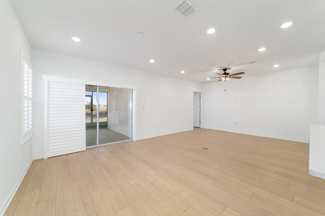 Live the Resort Lifestyle You’ve Been Waiting For in Stone Creek!