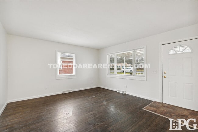 Photo - 2023 Welker Ave