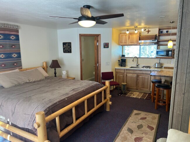 Photo - 12191 Tecumseh Trl Unit Furnished Studio Apt