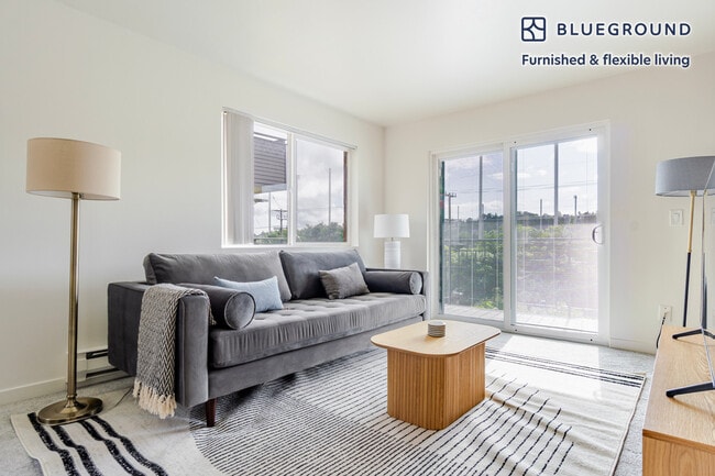 Photo - 2850 15th Ave W Apartamento Unidad FL2-ID873