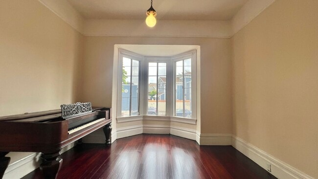 Photo - 813 Wood St
