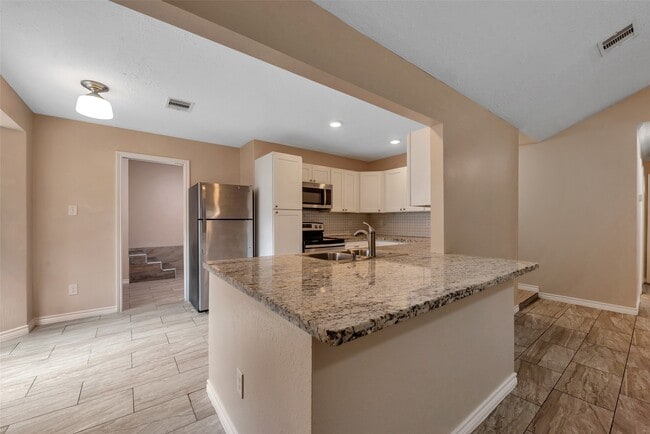 Photo - 25747 Timber Lakes Dr