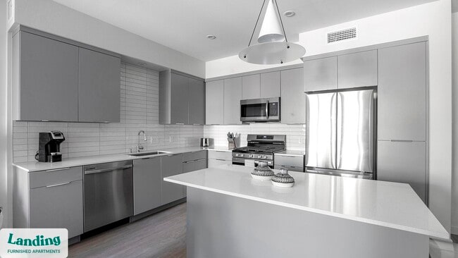 Photo - 9235 W Russell Rd Unidad 304.1405066