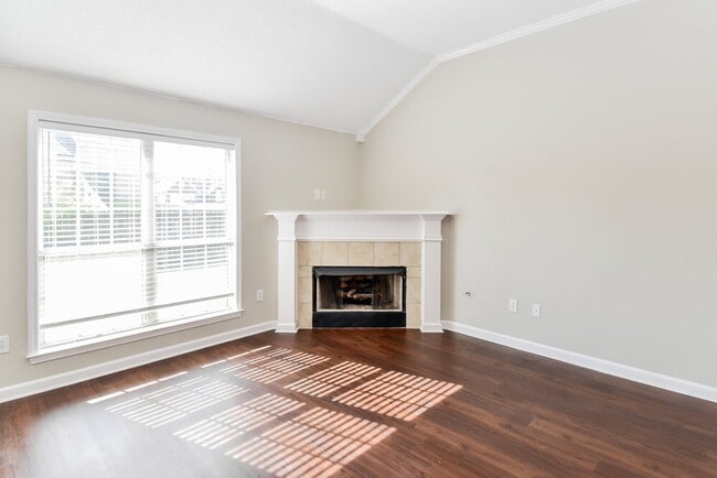 Photo - 145 Cameron Dr