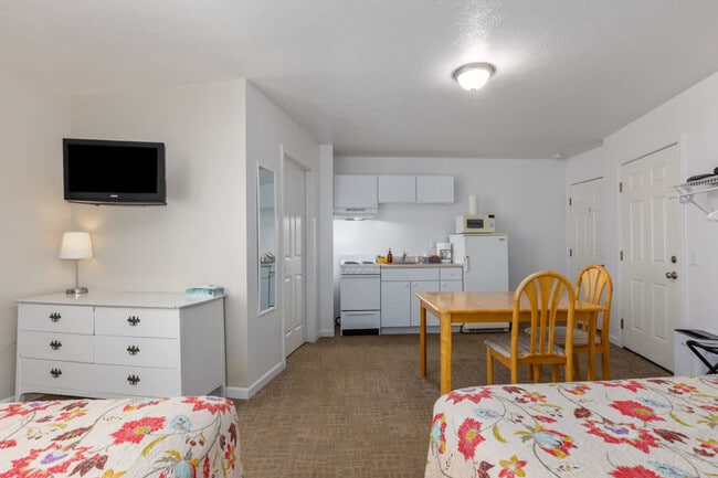 Photo - 214 Main St Unit SI ID1596546P