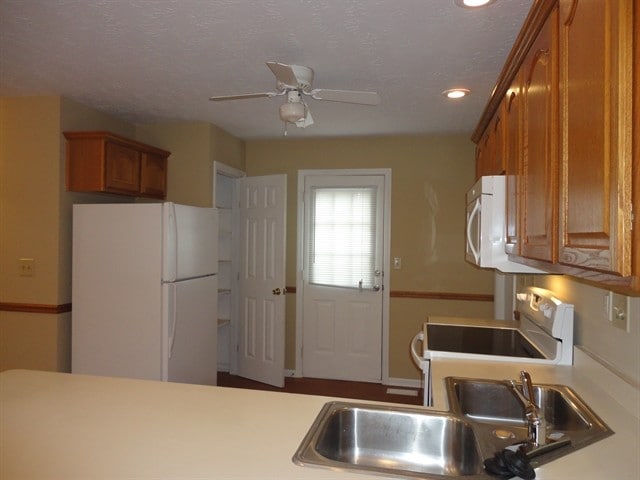 Photo - 5079 Rockdale Rd
