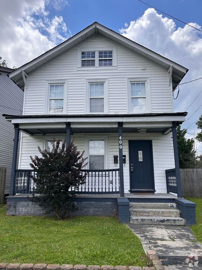 Building Photo - 400 Jamestown Ave Unit 400 Jamestown Ave  A Rental