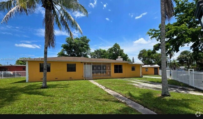 Building Photo - 1290 NW 120th St Rental