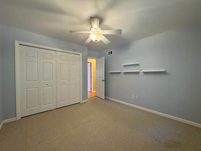 Photo - 197 Randall Dr