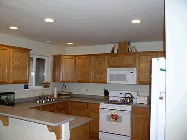 Photo - 3 Bedroom, 2 Bathroom House in Bellingham!