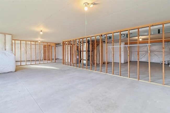 Photo - 520 Meadows Ct