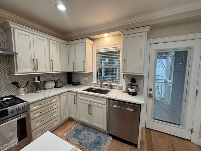 Photo - 11 Eliot St Unit 3