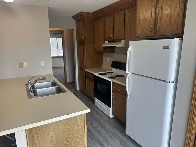 3108 Mohawk Dr Unit 4