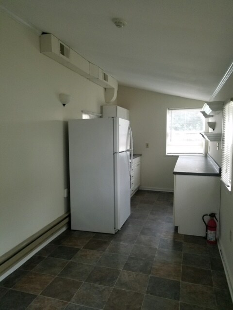 Photo - 332 W St Joseph St Unit A