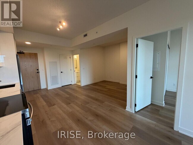 Photo - 33 Erie Ave Unit 304