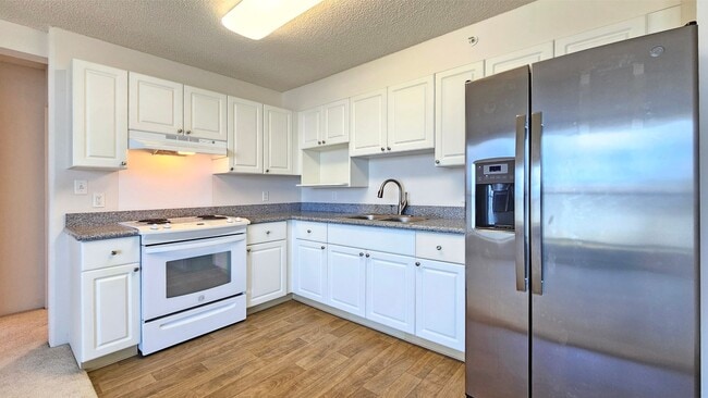 Photo - 801 South St