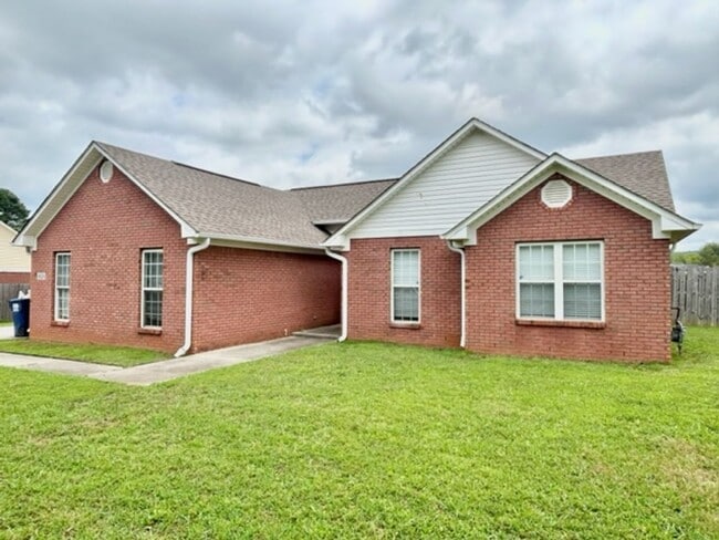 Photo - THREE BEDROOM TWO BATH WITH SPACIOUS FENCED BACKYARD.