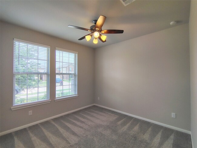 Photo - 9822 Willow Crown Ln