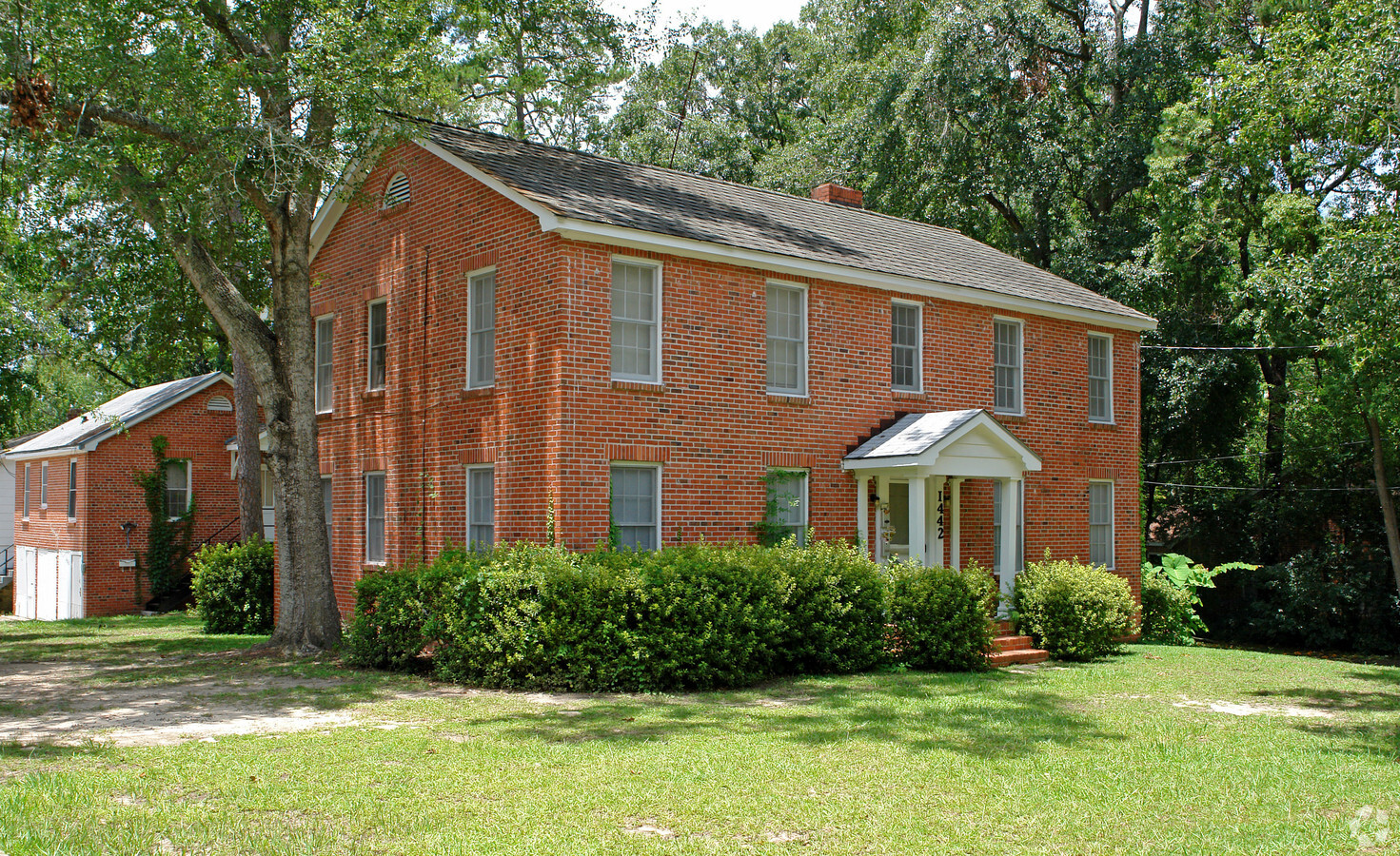 Photo - 1442 S Meridian St Apartments