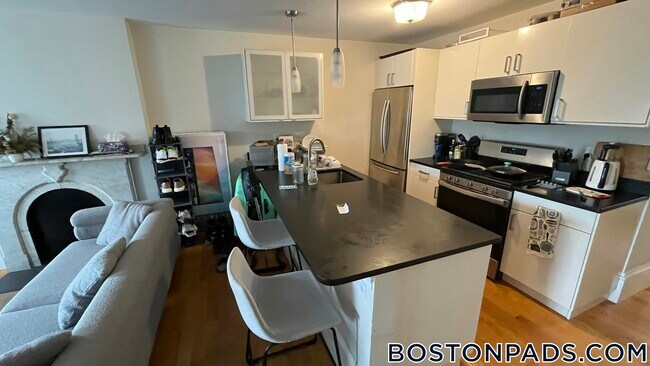 Photo - 658 Massachusetts Ave Unidad 5