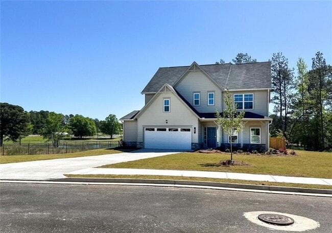 Building Photo - 40 Hill Ln