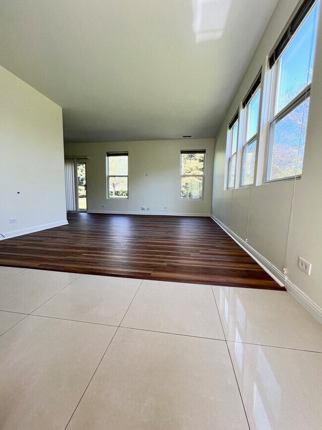 Photo - 601 Blackstone Ct