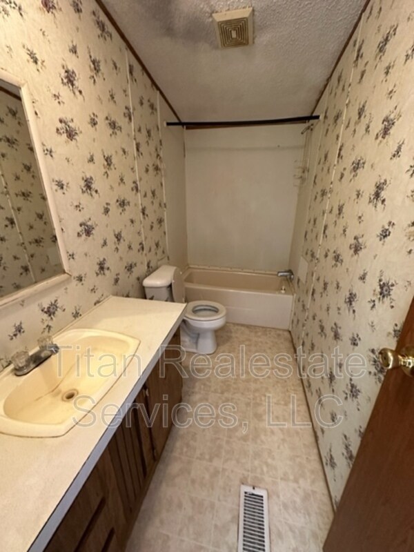 Photo - 1835 S Lake Arthur Ave