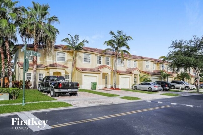 Photo - 2503 NE 41st Pl