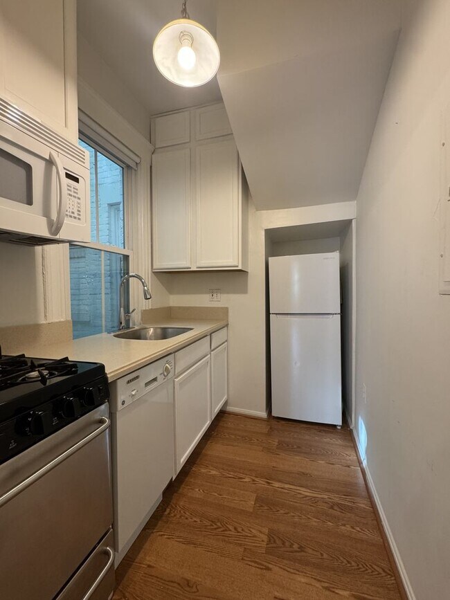Photo - Centrally Located 1BR/1BA in Georgetown Unit 14