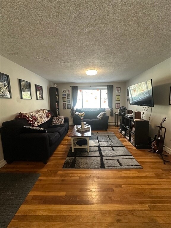 Photo - 365 Faneuil St Unit 8