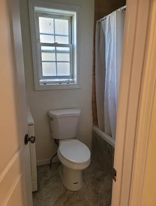 Photo - 969 Maplewood Ave