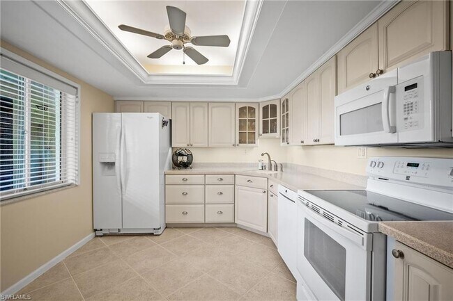 Photo - 415 Augusta Blvd Unidad 310