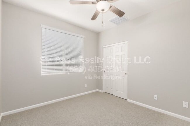 Photo - 21242 W Wilshire Dr